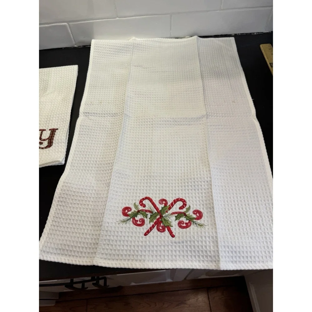 2‎ Cotton Hand Towel Christmas Embroidered Joy Wreath & Candy Cain Holly Waffle